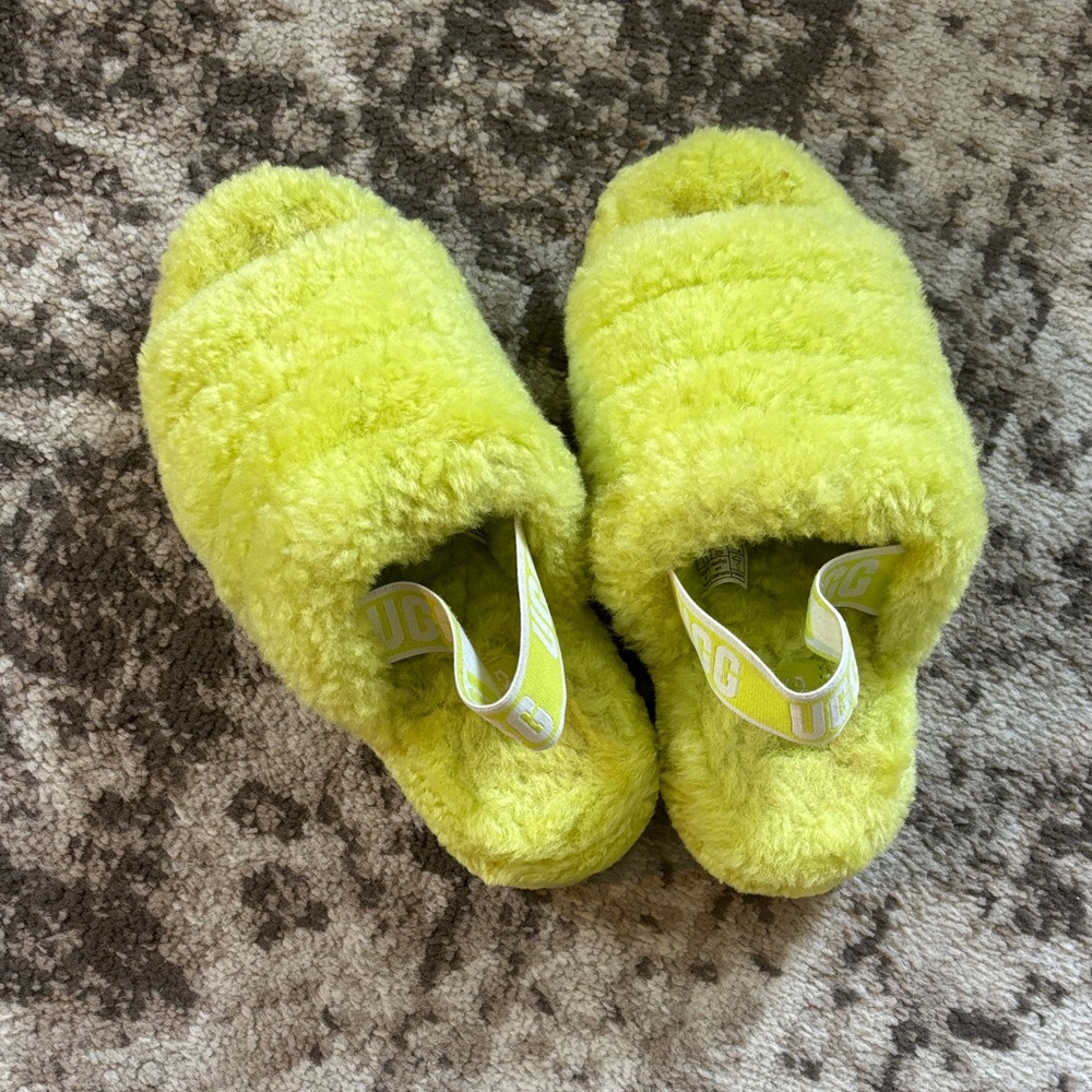 UGG Fluff Yeah Bright Fluffy Slippers